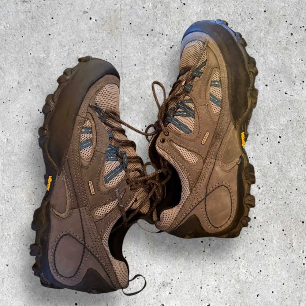 Patagonia Women’s Forge/ Tidal Hiking Shoes - Picture 5 of 9